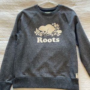 Roots crewneck sweater (Women’s M)
